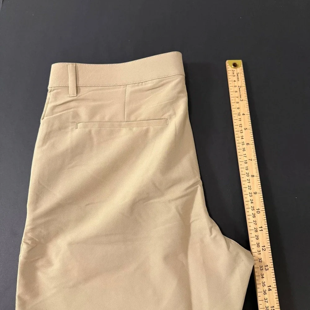 Banana Republic Mens Core Temp Performance Chino Pants Khaki Tan Size 32